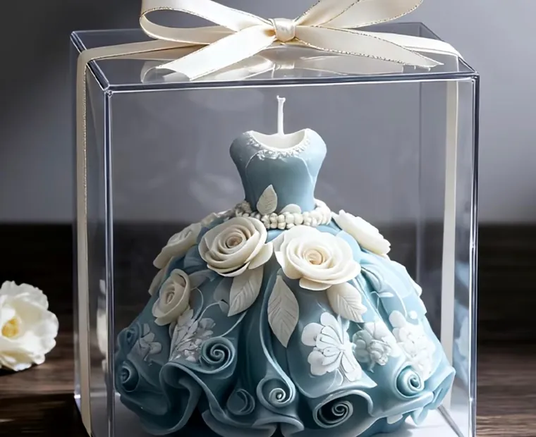 Candela creativa realizzata a stampo